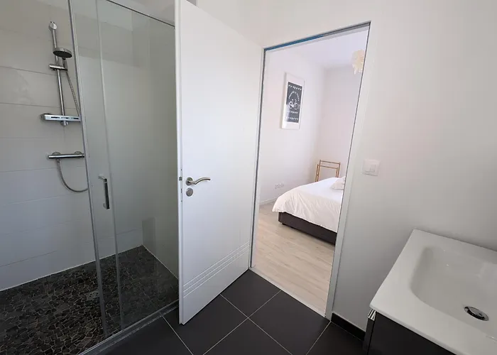 Дом отдыха Maison Familiale Avec Jardin A Deux Pas De L'ocean