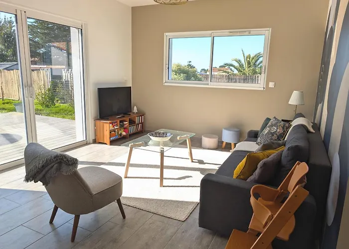 Maison Familiale Avec Jardin A Deux Pas De L'ocean Дом отдыха *