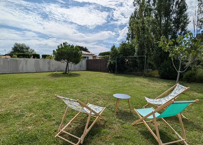Maison Familiale Avec Jardin A Deux Pas De L'océan Hébergement de vacances Préfailles